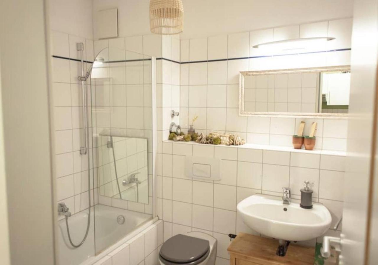 Zentrale - Ferienwohnung Am Thomaskirchhof ライプツィヒ エクステリア 写真